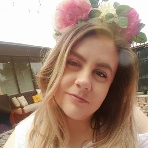 Meet your Posher, Tessa